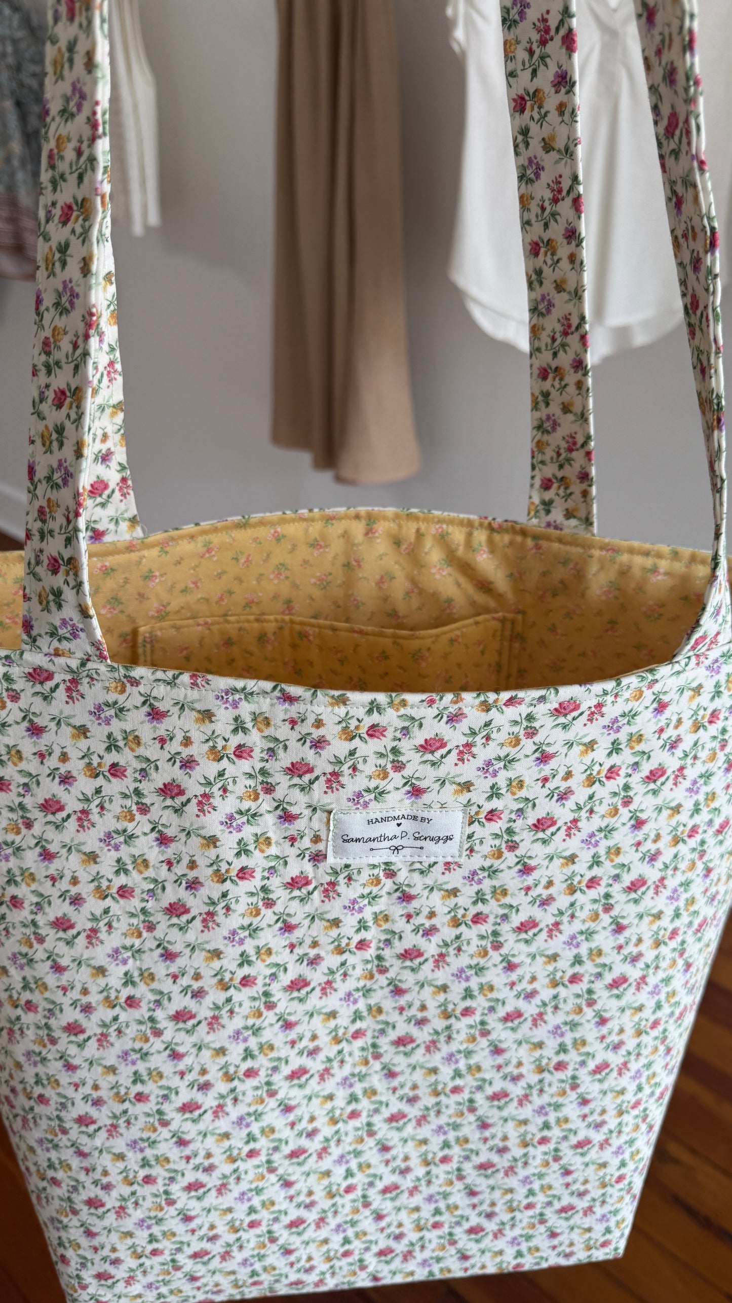 Handmade by Samantha: Tote Bag