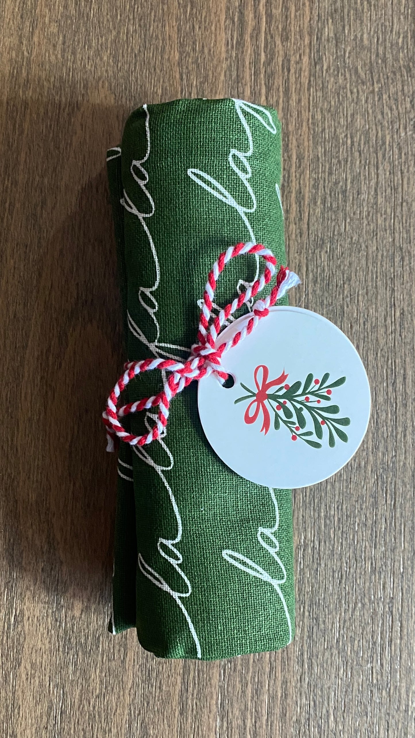 Mistletoe Towels