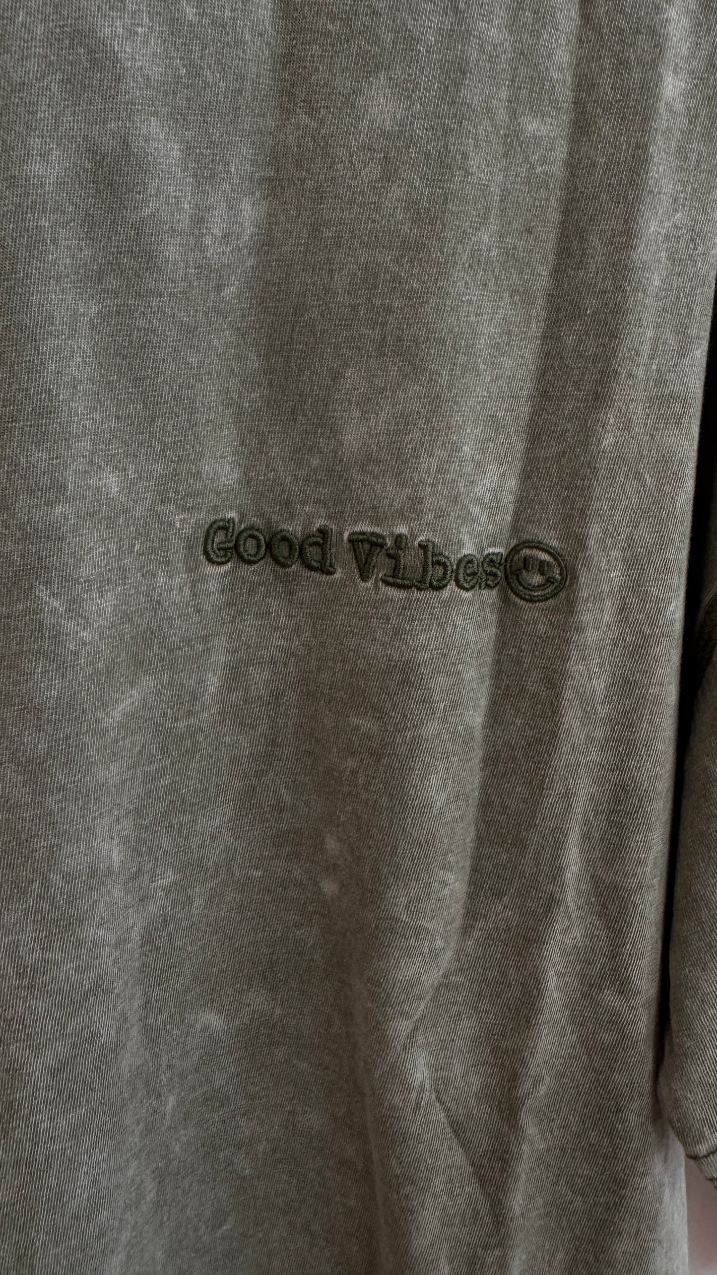 Good Vibes T-Shirt: Olive