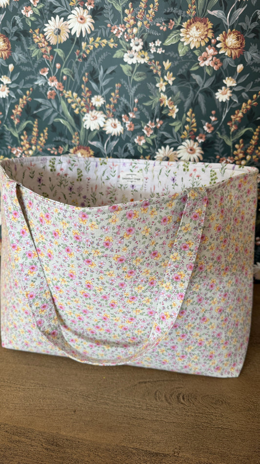 Handmade By Samantha XL Tote Bag: Wildflower Lining