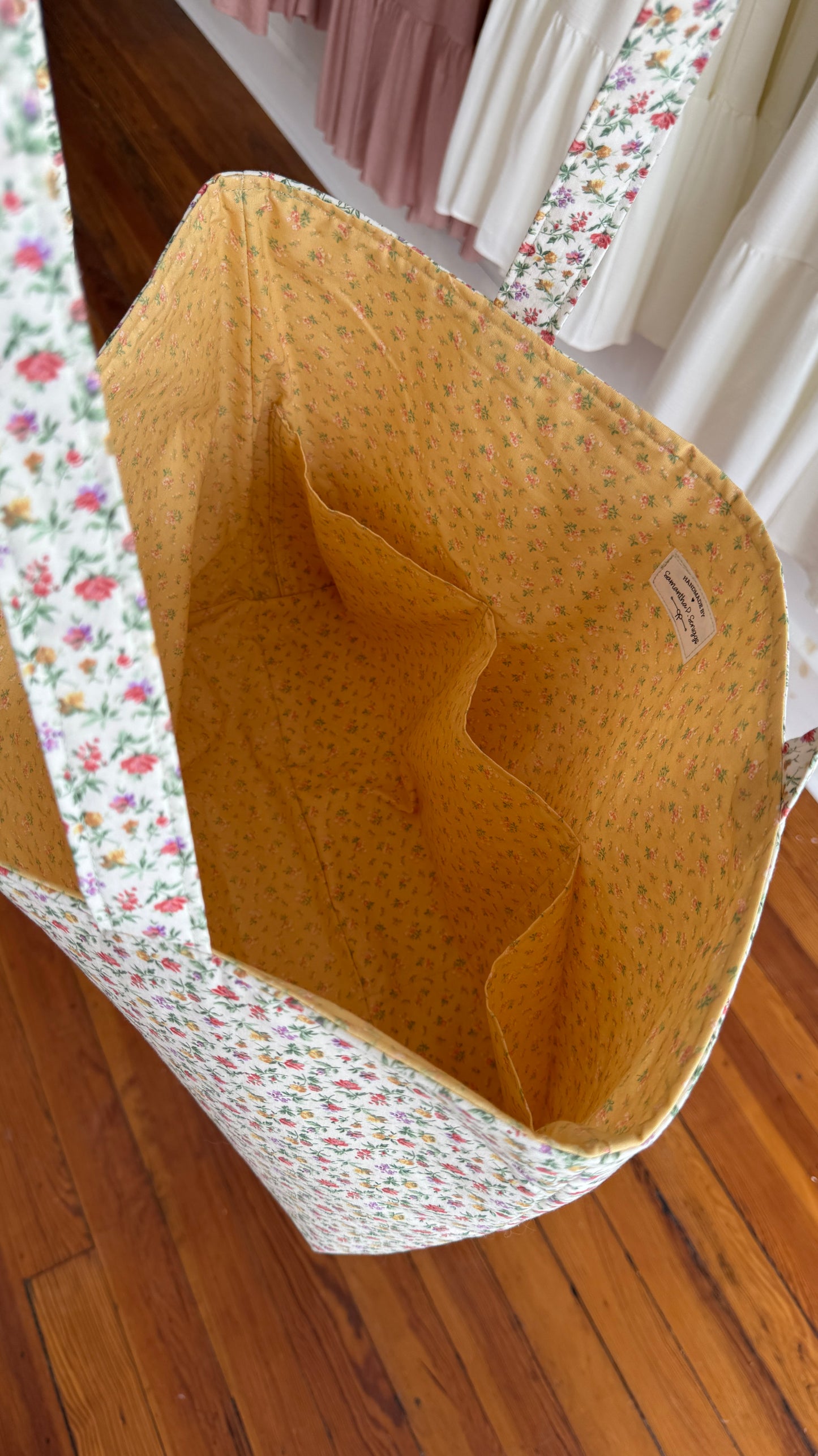 Handmade By Samantha XL Tote Bag: Vintage Floral