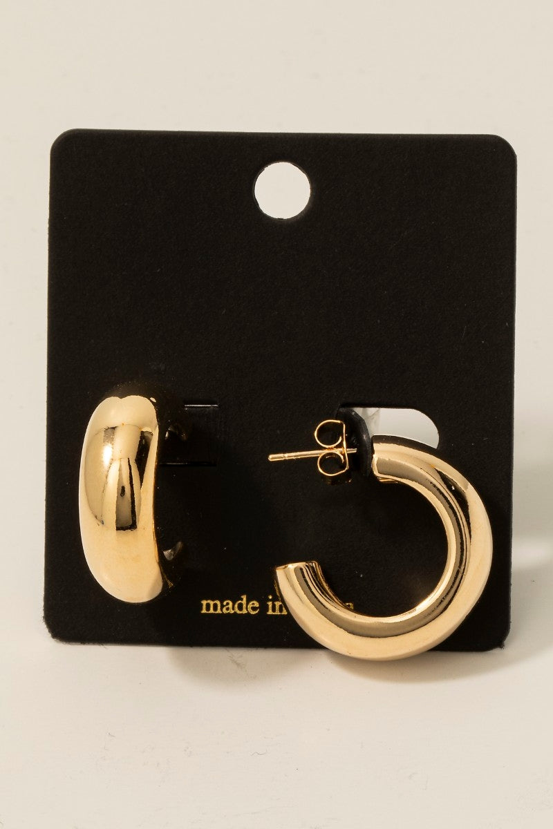 Thick Metallic Tube Hoops: Gold