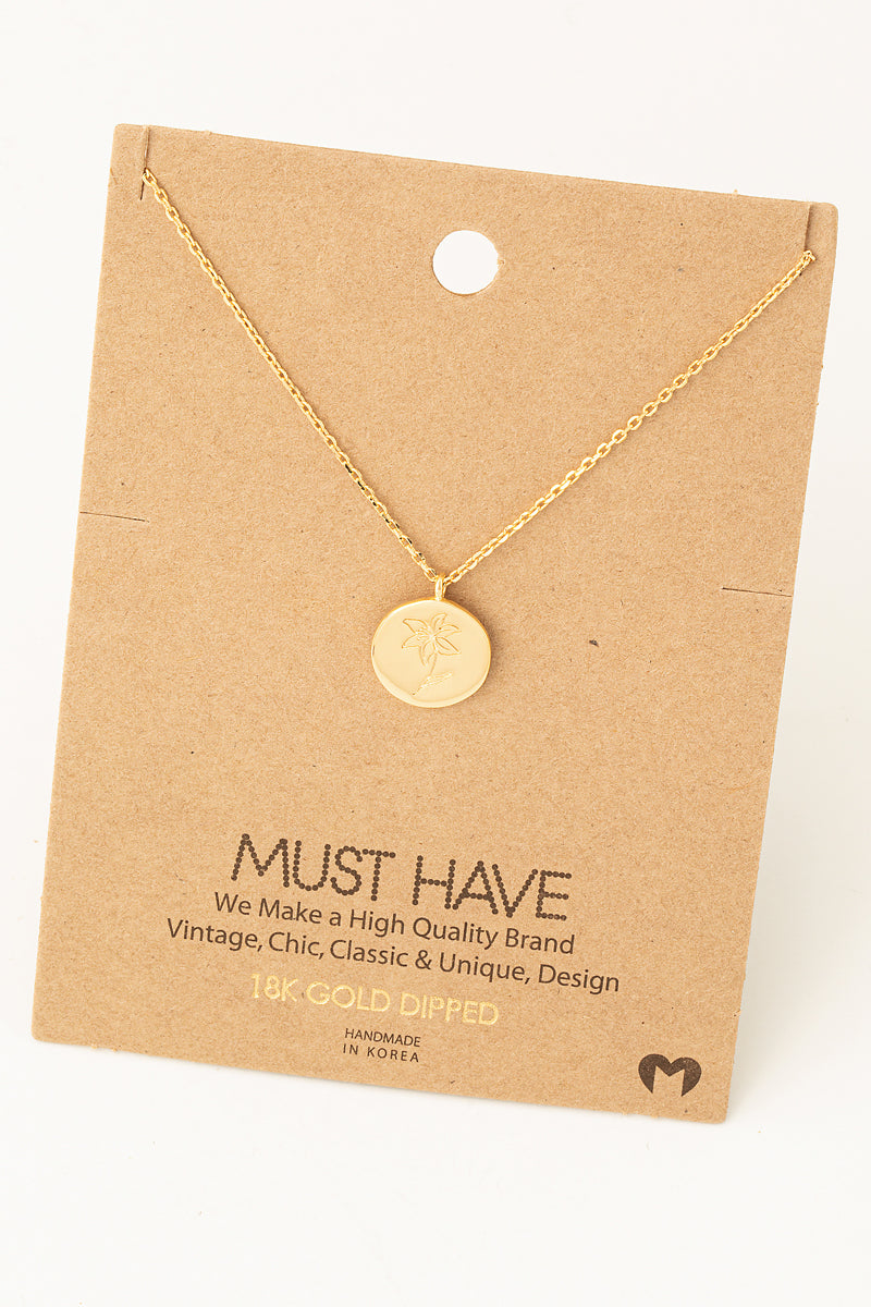 Flower Pendant Necklace: Gold