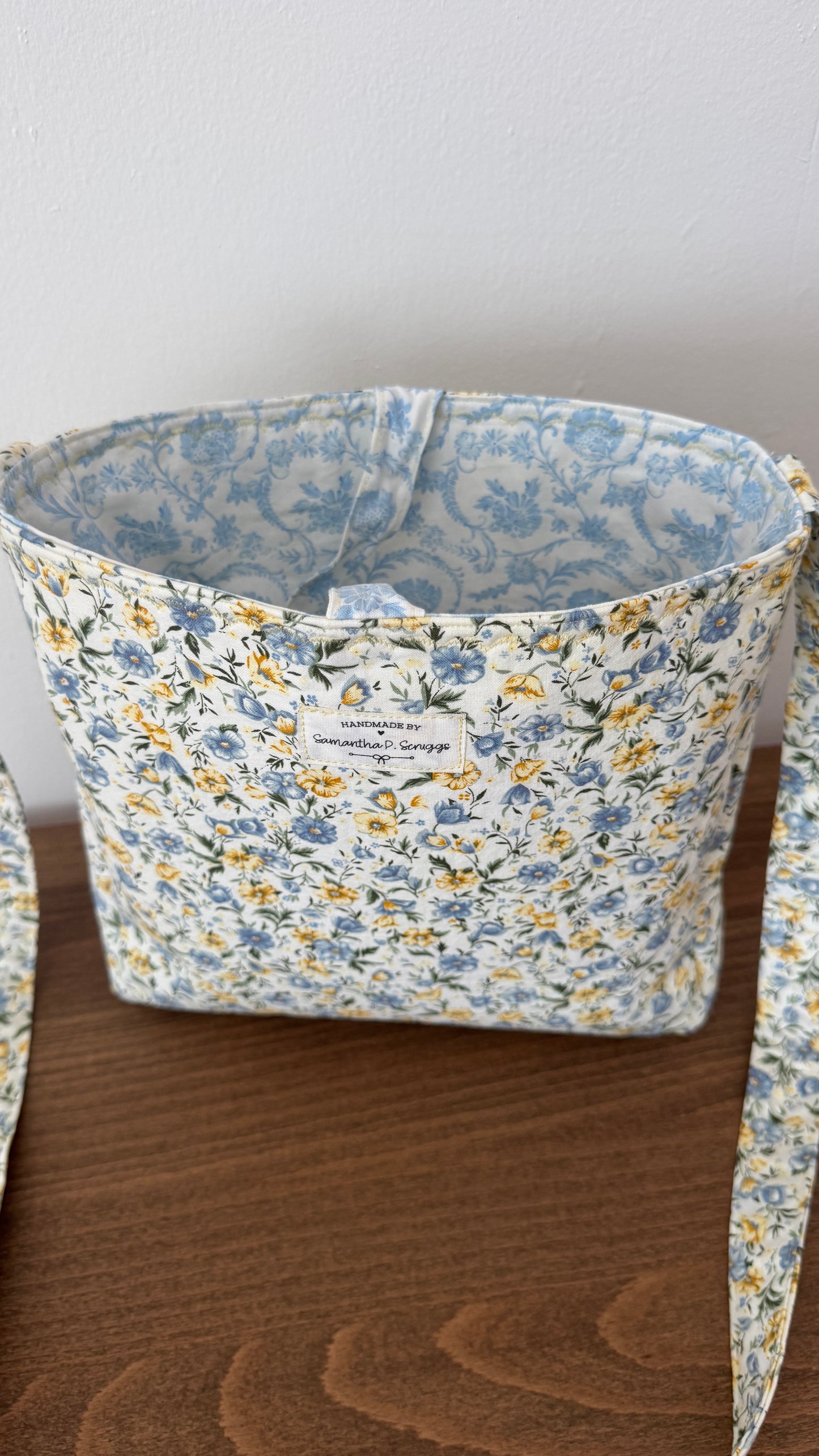 Handmade By Samantha Crossbody: Yellow & Blue Floral