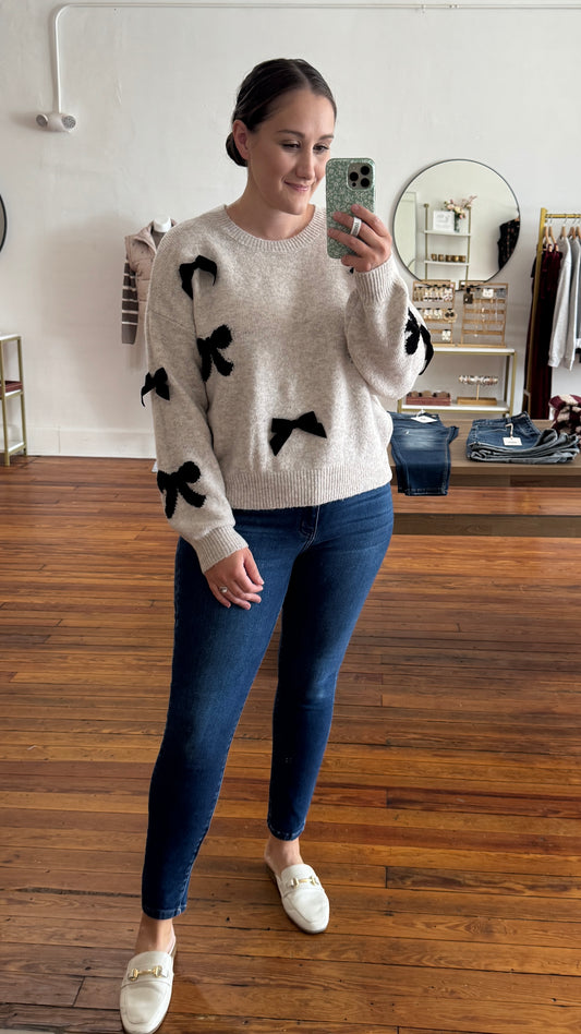 Bow Sweater