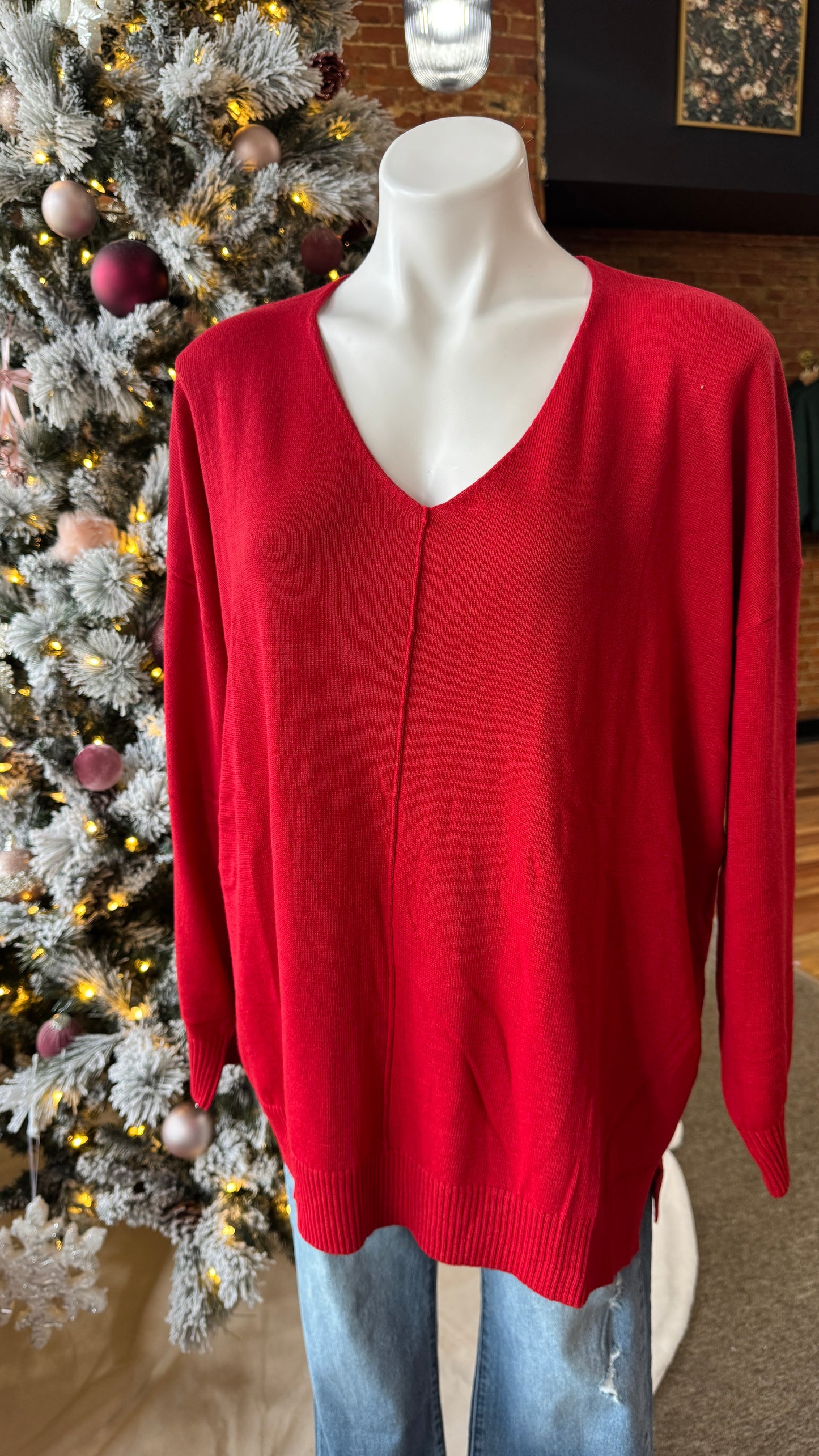 Lightweight Sweater V-Neck Tunic: Red