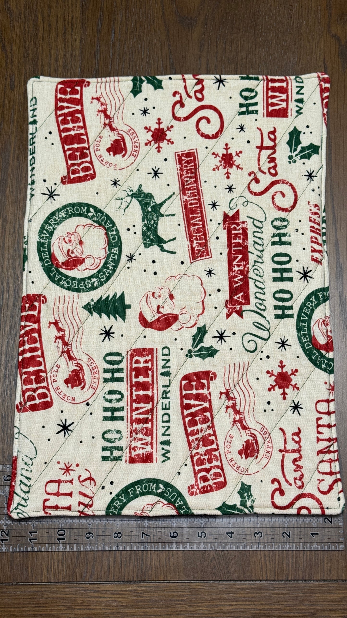 Handmade Casserole Trivet- Traditional Christmas