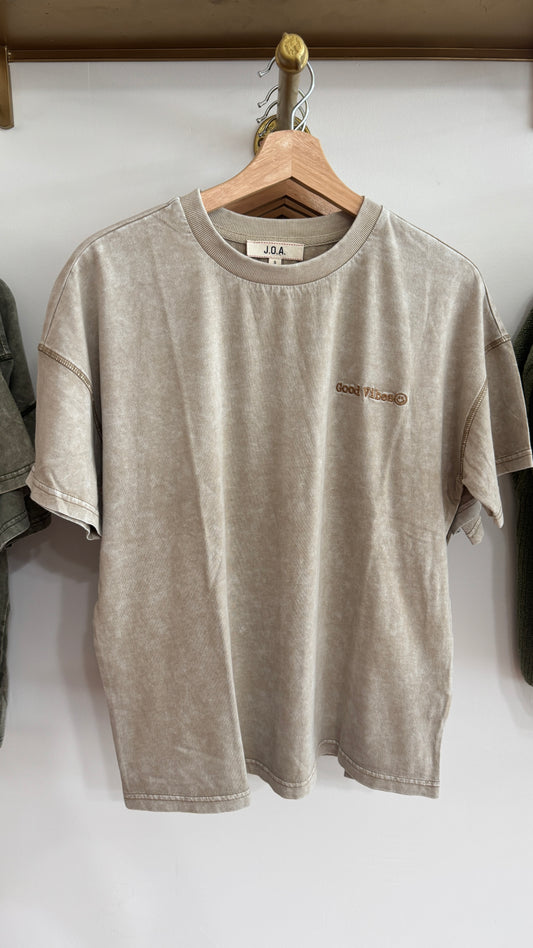 Good Vibes T-Shirt: Tan