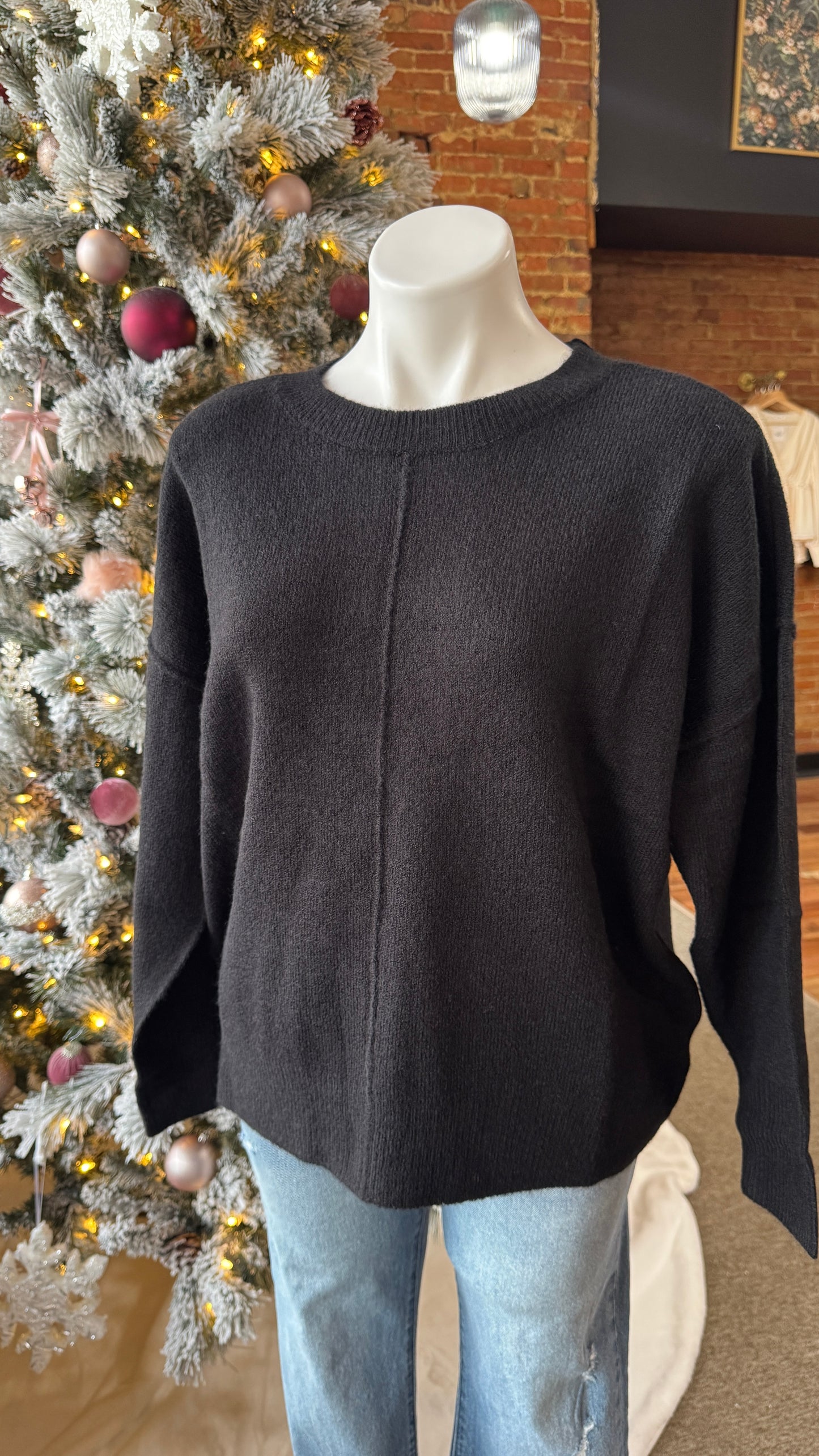 Front Seam Knit Sweater: Black