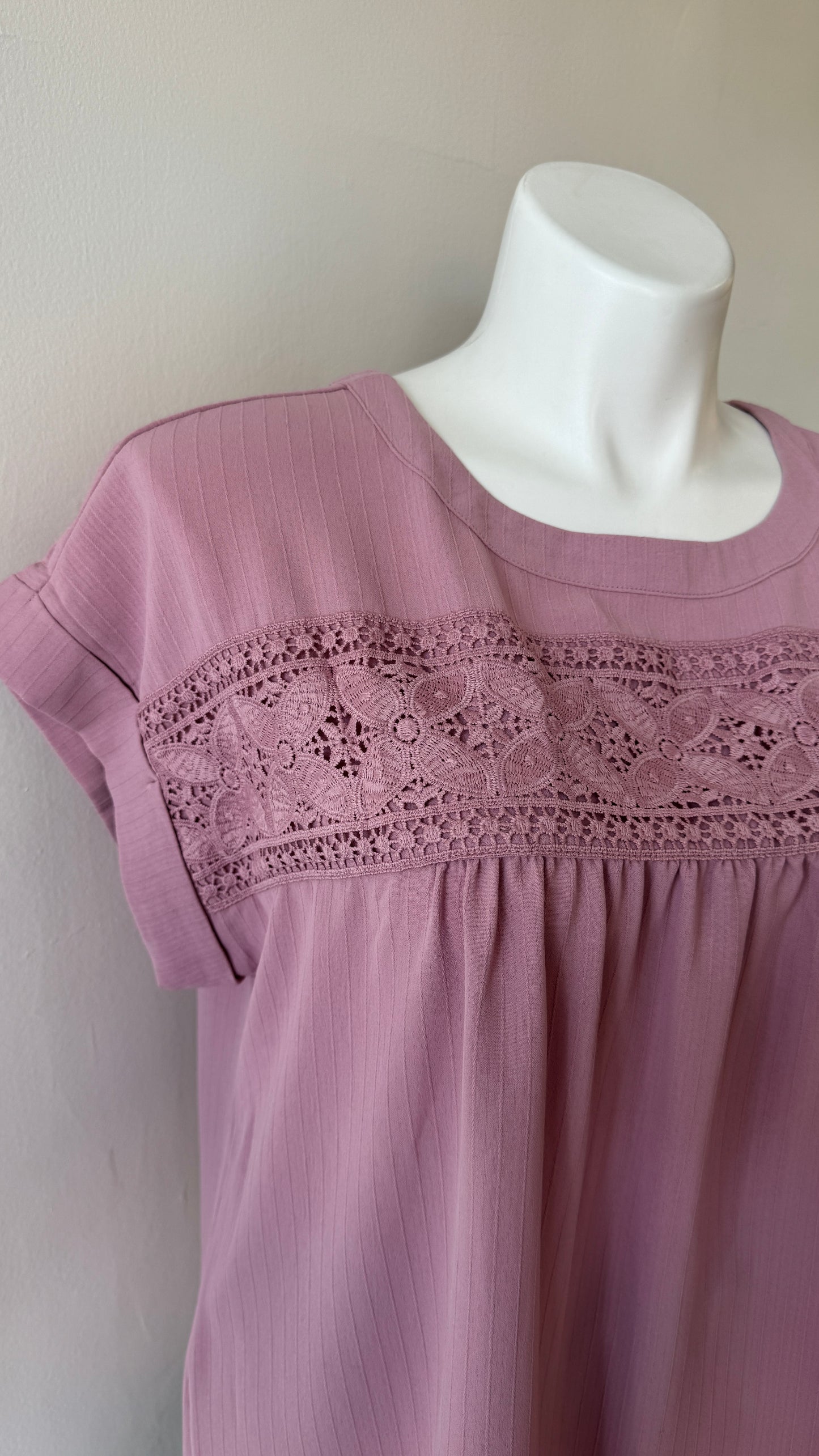 Mauve Lace Detail Top (Small-3XL)